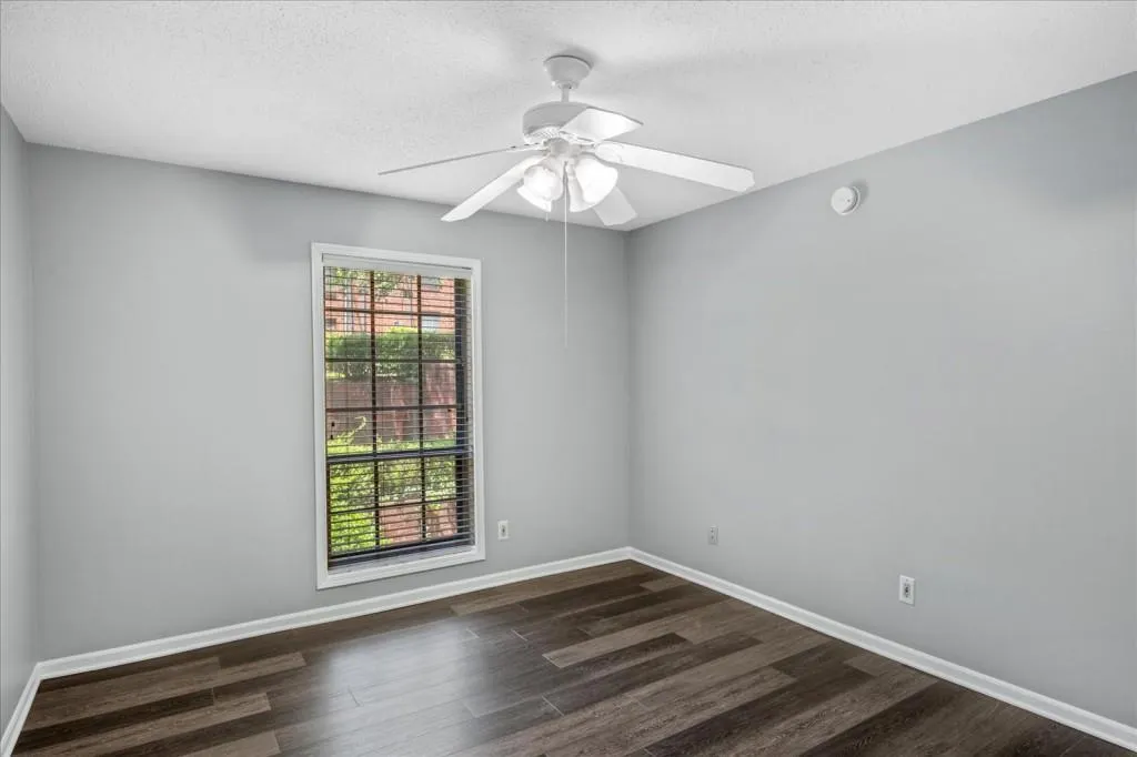 6851 Roswell Road Unit F20, Sandy Springs, Georgia 30328, 3 Bedrooms Bedrooms, ,2 BathroomsBathrooms,Residential,Sold,6851 Roswell Road Unit F20,7269721