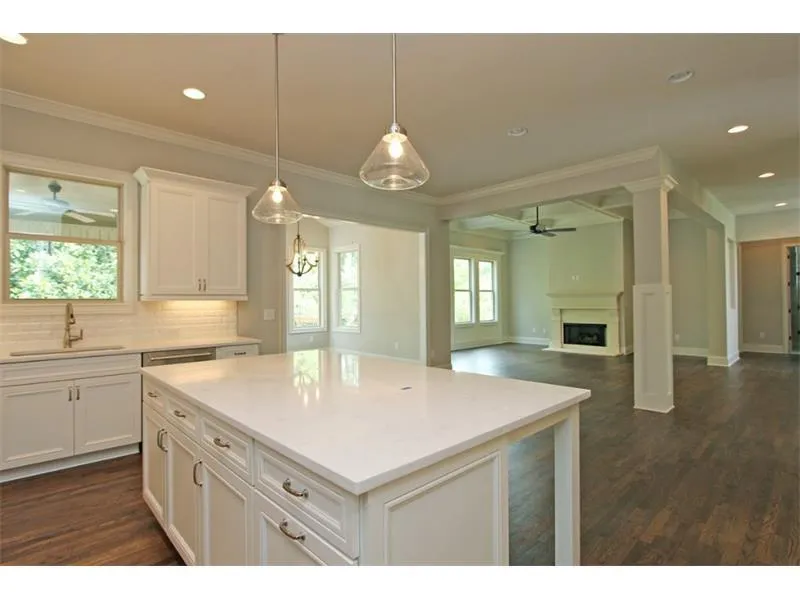 1020 Preswyck Way, Sandy Springs, Georgia 30328, 6 Bedrooms Bedrooms, ,5 BathroomsBathrooms,Residential,Sold,1020 Preswyck Way,5655233