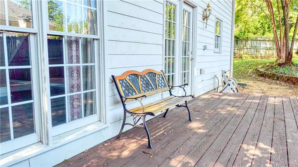 720 Orchard Court, Sandy Springs, Georgia 30328, 3 Bedrooms Bedrooms, ,2 BathroomsBathrooms,Residential,Sold,720 Orchard Court,6829608