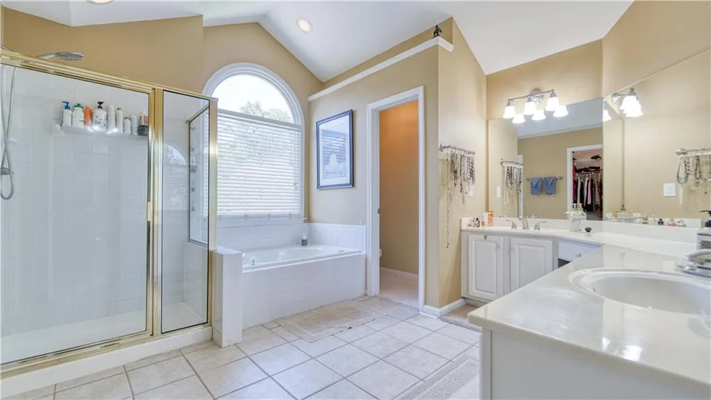720 Orchard Court, Sandy Springs, Georgia 30328, 3 Bedrooms Bedrooms, ,2 BathroomsBathrooms,Residential,Sold,720 Orchard Court,6829608