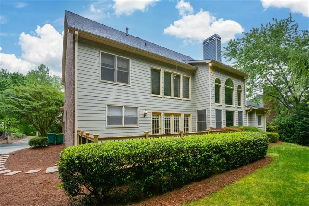 120 Trowbridge Road, Sandy Springs, Georgia 30350, 4 Bedrooms Bedrooms, ,3 BathroomsBathrooms,Residential,Sold,120 Trowbridge Road,7036291