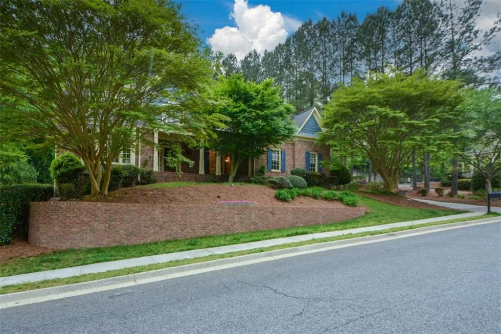 120 Trowbridge Road, Sandy Springs, Georgia 30350, 4 Bedrooms Bedrooms, ,3 BathroomsBathrooms,Residential,Sold,120 Trowbridge Road,7036291