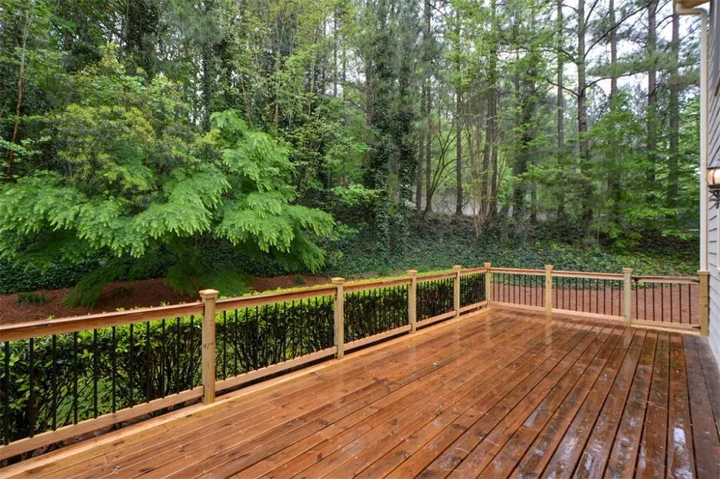 120 Trowbridge Road, Sandy Springs, Georgia 30350, 4 Bedrooms Bedrooms, ,3 BathroomsBathrooms,Residential,Sold,120 Trowbridge Road,7036291