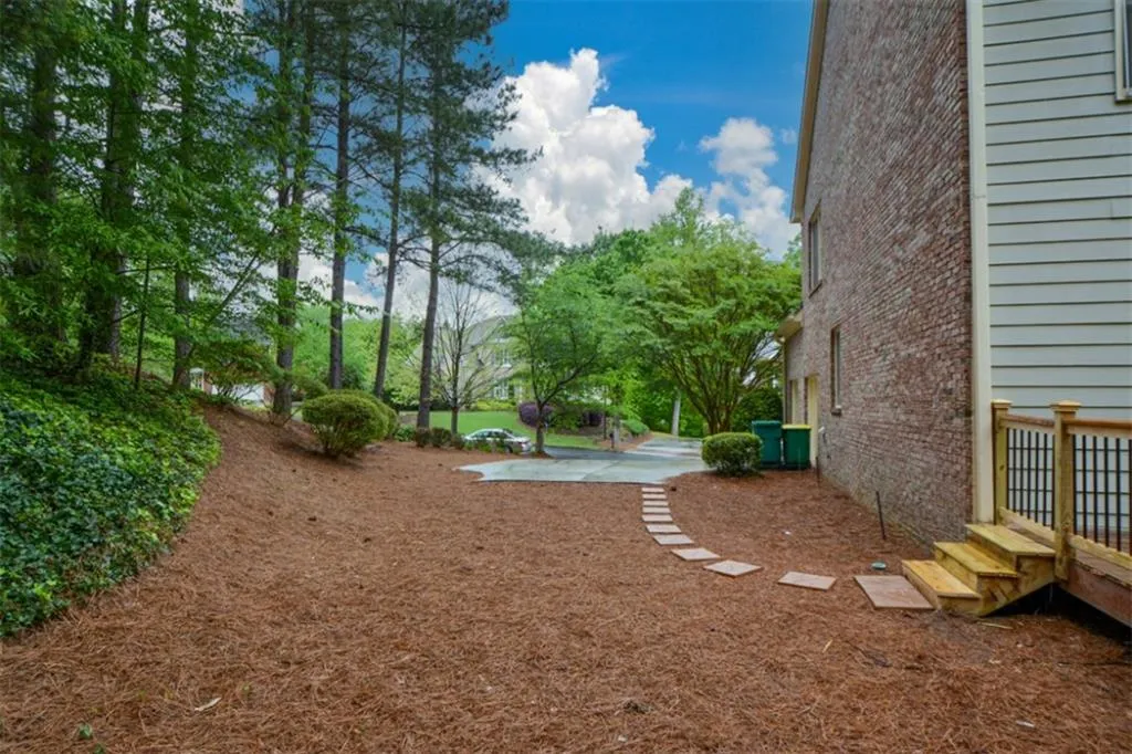 120 Trowbridge Road, Sandy Springs, Georgia 30350, 4 Bedrooms Bedrooms, ,3 BathroomsBathrooms,Residential,Sold,120 Trowbridge Road,7036291