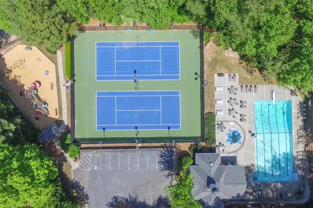 120 Trowbridge Road, Sandy Springs, Georgia 30350, 4 Bedrooms Bedrooms, ,3 BathroomsBathrooms,Residential,Sold,120 Trowbridge Road,7036291