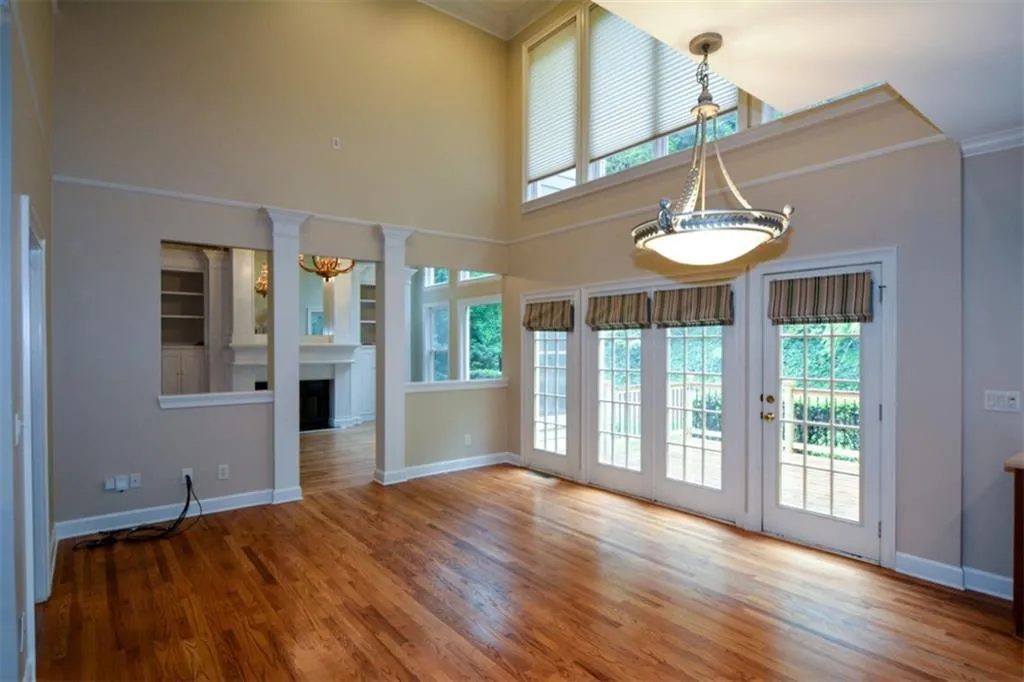 120 Trowbridge Road, Sandy Springs, Georgia 30350, 4 Bedrooms Bedrooms, ,3 BathroomsBathrooms,Residential,Sold,120 Trowbridge Road,7036291