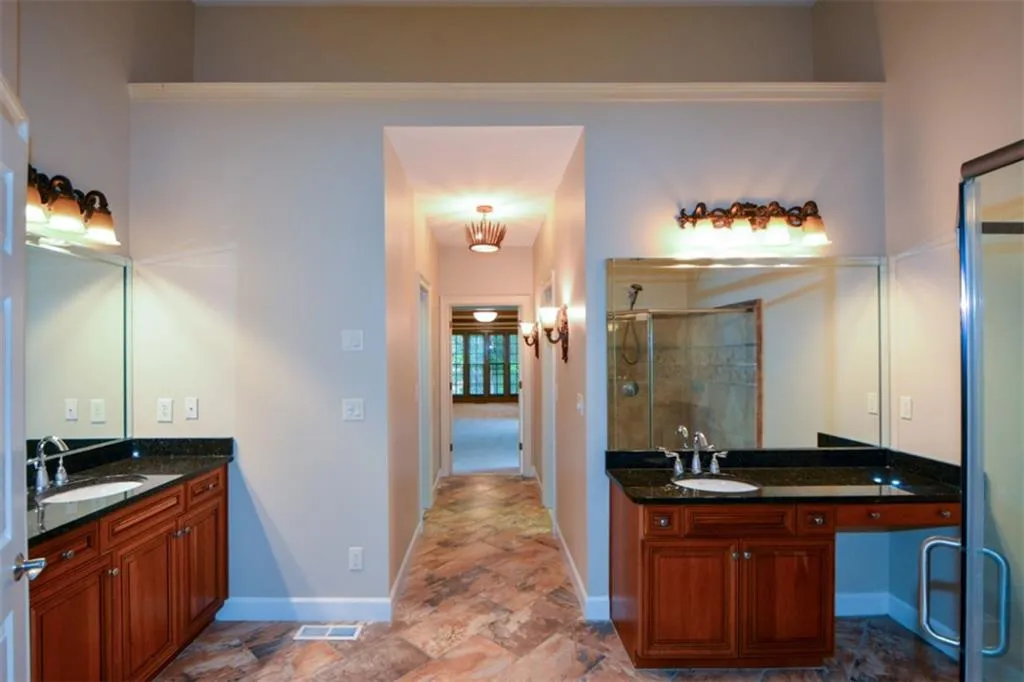 120 Trowbridge Road, Sandy Springs, Georgia 30350, 4 Bedrooms Bedrooms, ,3 BathroomsBathrooms,Residential,Sold,120 Trowbridge Road,7036291