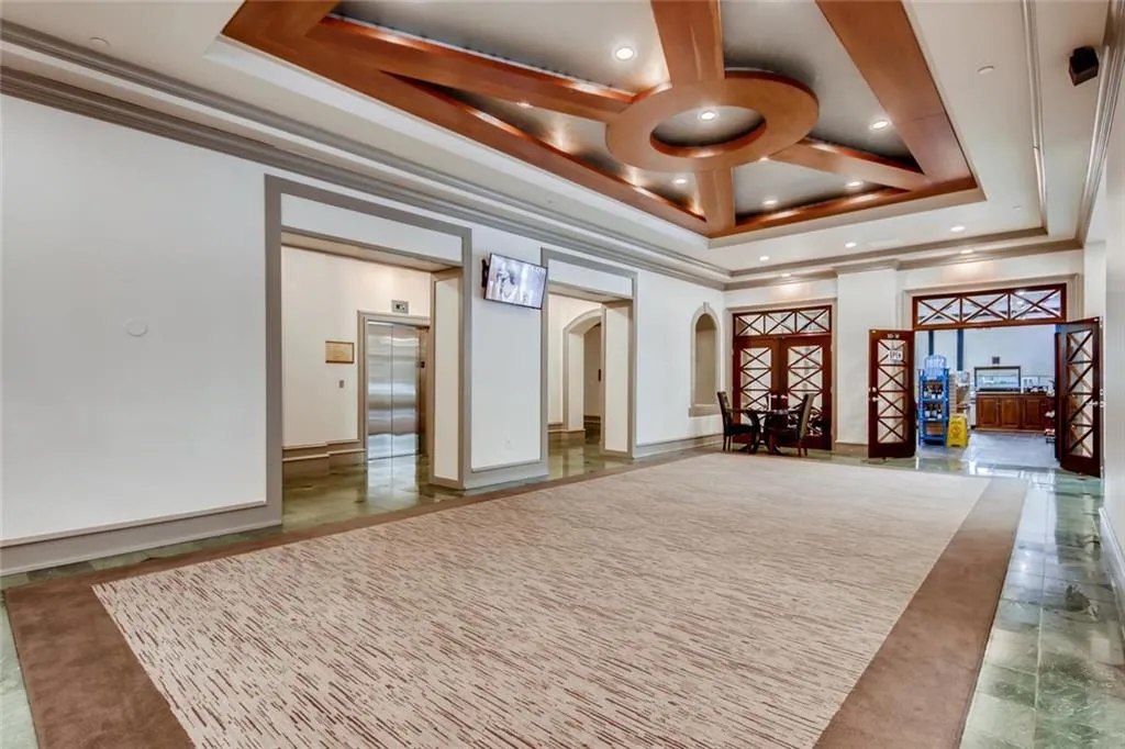 795 Hammond Drive Unit 411, Atlanta, Georgia 30328, 1 Bedroom Bedrooms, ,1 BathroomBathrooms,Residential,Sold,795 Hammond Drive Unit 411,6695521