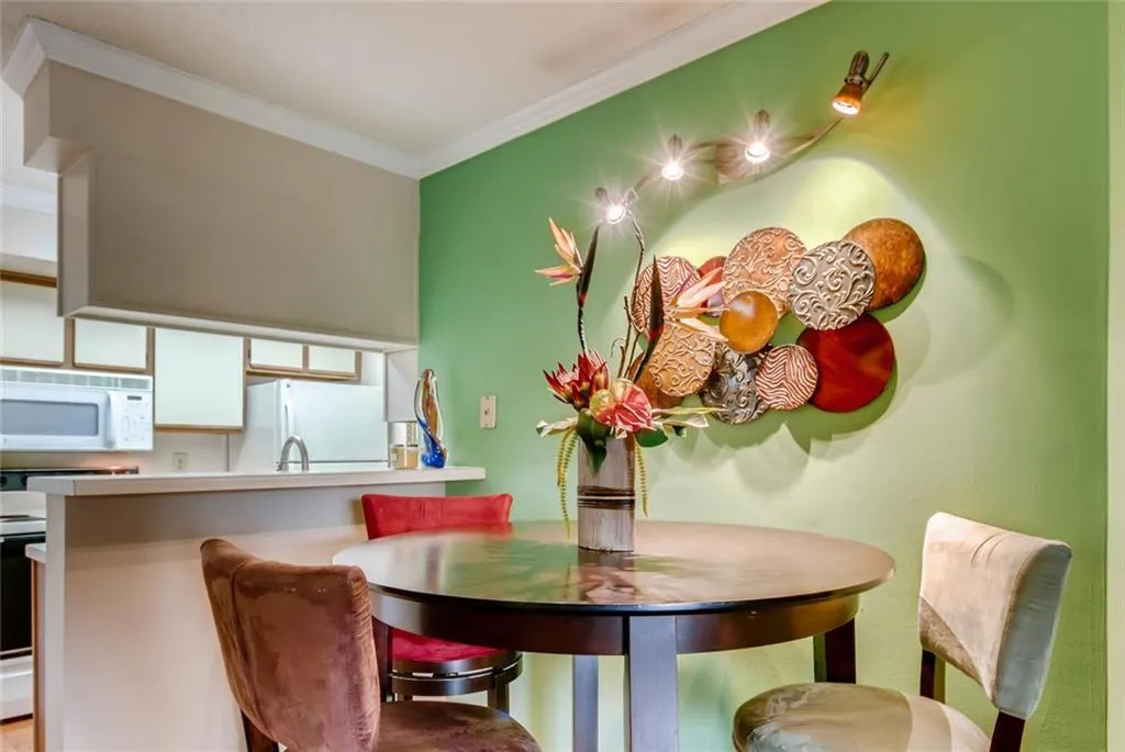 795 Hammond Drive Unit 411, Atlanta, Georgia 30328, 1 Bedroom Bedrooms, ,1 BathroomBathrooms,Residential,Sold,795 Hammond Drive Unit 411,6695521
