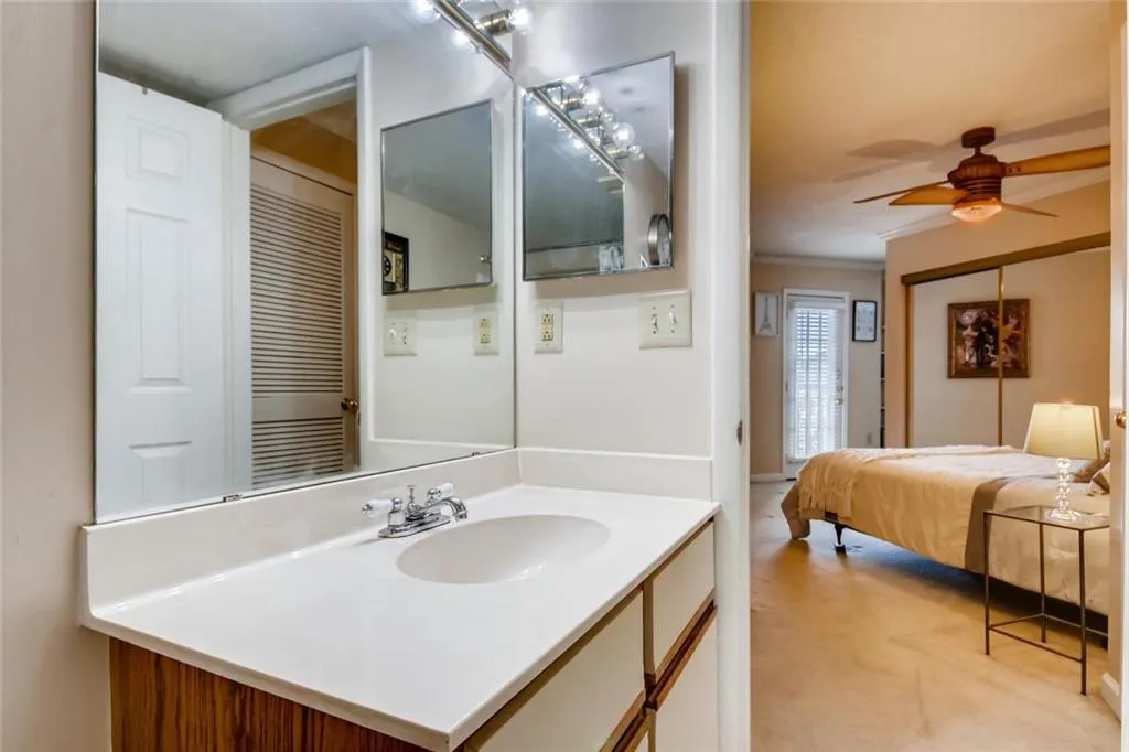 795 Hammond Drive Unit 411, Atlanta, Georgia 30328, 1 Bedroom Bedrooms, ,1 BathroomBathrooms,Residential,Sold,795 Hammond Drive Unit 411,6695521