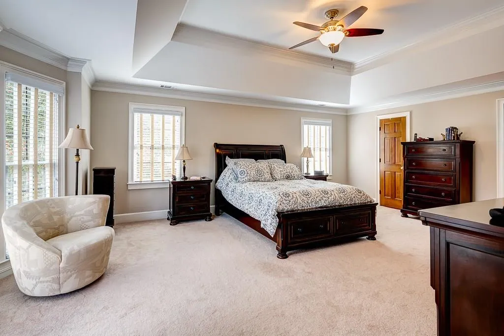 7410 Crompton Court, Sandy Springs, Georgia 30350, 5 Bedrooms Bedrooms, ,4 BathroomsBathrooms,Residential,Sold,7410 Crompton Court,5646906