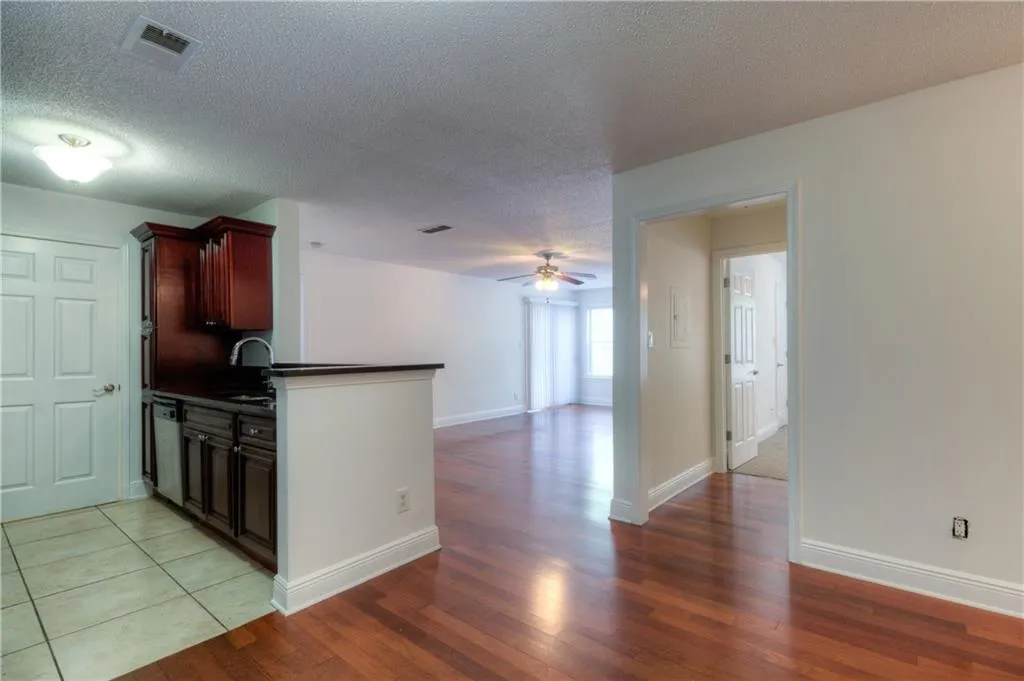 3107 Santa Fe Parkway, Sandy Springs, Georgia 30350, 2 Bedrooms Bedrooms, ,2 BathroomsBathrooms,Residential,Sold,3107 Santa Fe Parkway,6597995