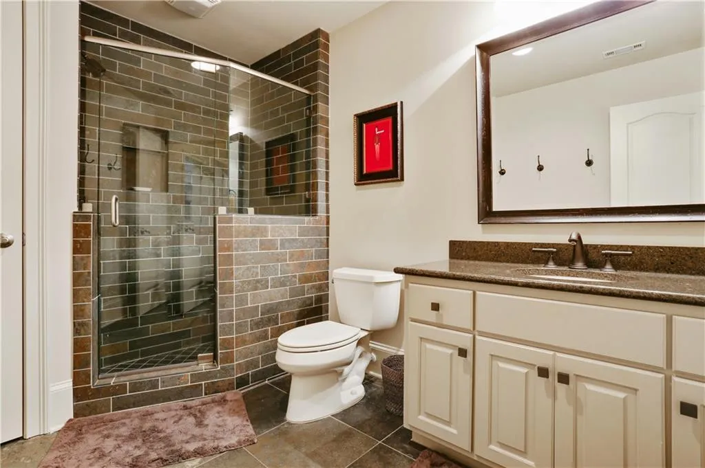 30 Brookside Walk, Atlanta, Georgia 30342, 6 Bedrooms Bedrooms, ,6 BathroomsBathrooms,Residential,Sold,30 Brookside Walk,5799502