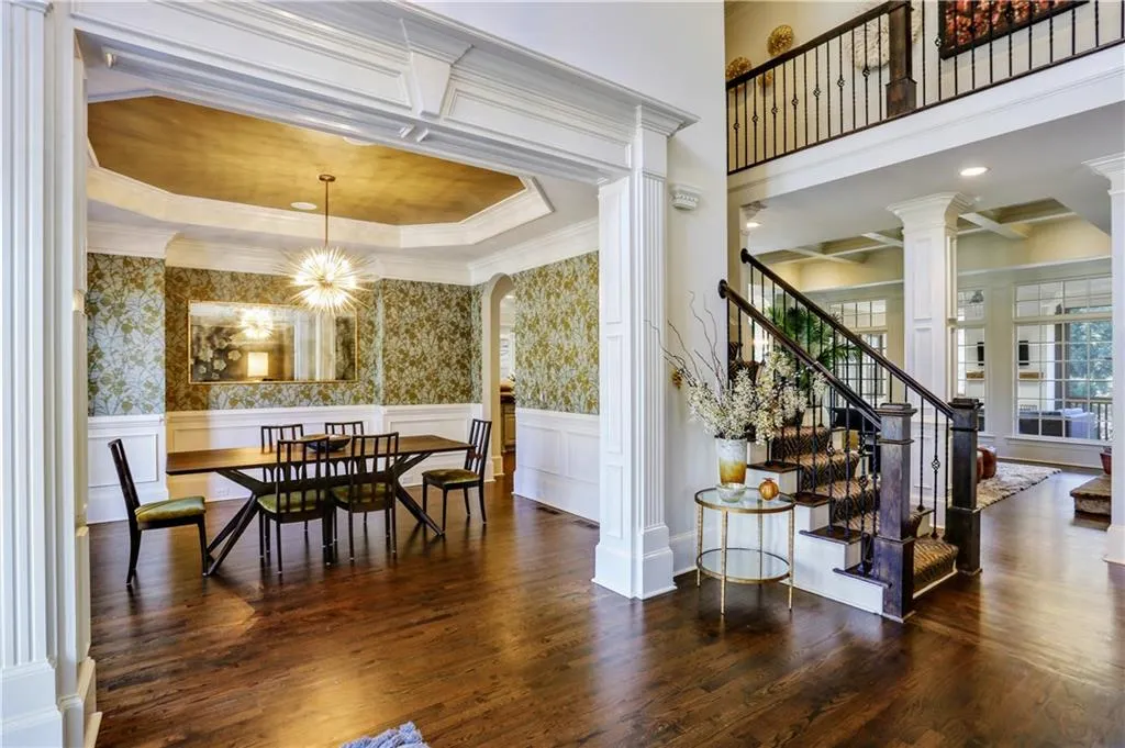 30 Brookside Walk, Atlanta, Georgia 30342, 6 Bedrooms Bedrooms, ,6 BathroomsBathrooms,Residential,Sold,30 Brookside Walk,5799502