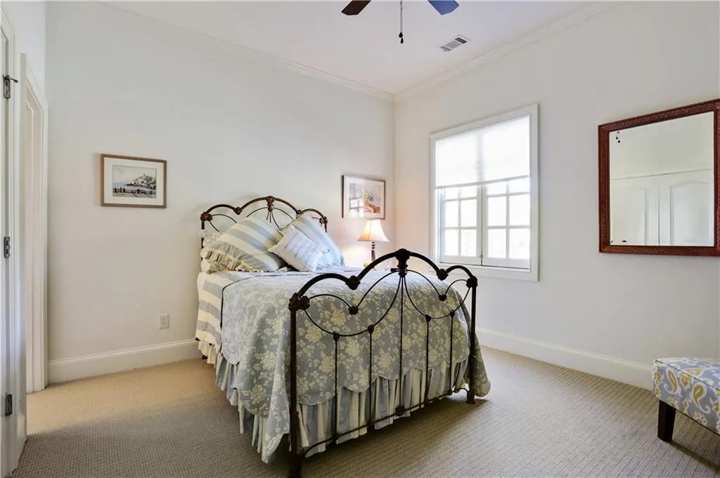 30 Brookside Walk, Atlanta, Georgia 30342, 6 Bedrooms Bedrooms, ,6 BathroomsBathrooms,Residential,Sold,30 Brookside Walk,5799502