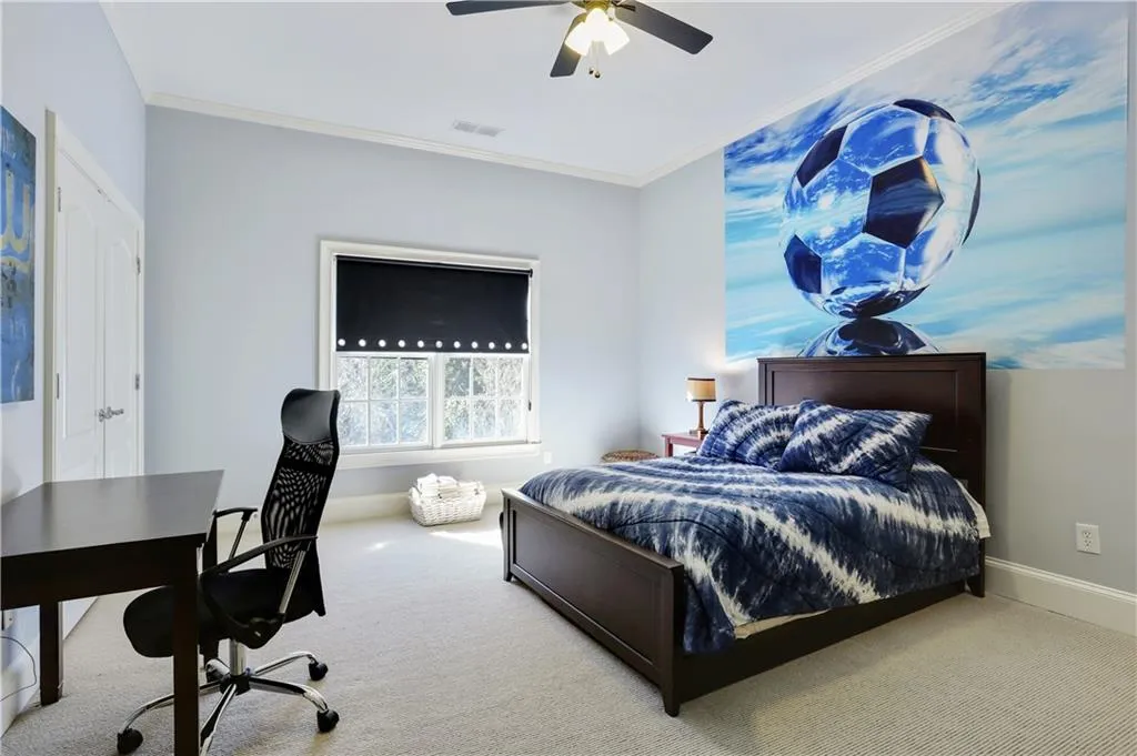 30 Brookside Walk, Atlanta, Georgia 30342, 6 Bedrooms Bedrooms, ,6 BathroomsBathrooms,Residential,Sold,30 Brookside Walk,5799502