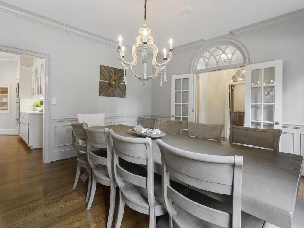 5 Powers Chase Circle, Sandy Springs, Georgia 30327, 5 Bedrooms Bedrooms, ,5 BathroomsBathrooms,Residential,Sold,5 Powers Chase Circle,7106039