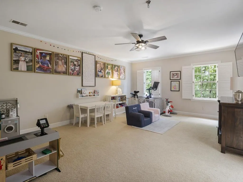 5 Powers Chase Circle, Sandy Springs, Georgia 30327, 5 Bedrooms Bedrooms, ,5 BathroomsBathrooms,Residential,Sold,5 Powers Chase Circle,7106039