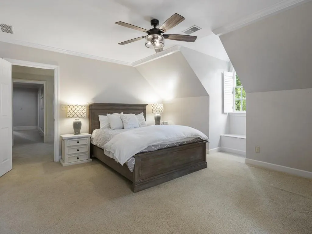 5 Powers Chase Circle, Sandy Springs, Georgia 30327, 5 Bedrooms Bedrooms, ,5 BathroomsBathrooms,Residential,Sold,5 Powers Chase Circle,7106039