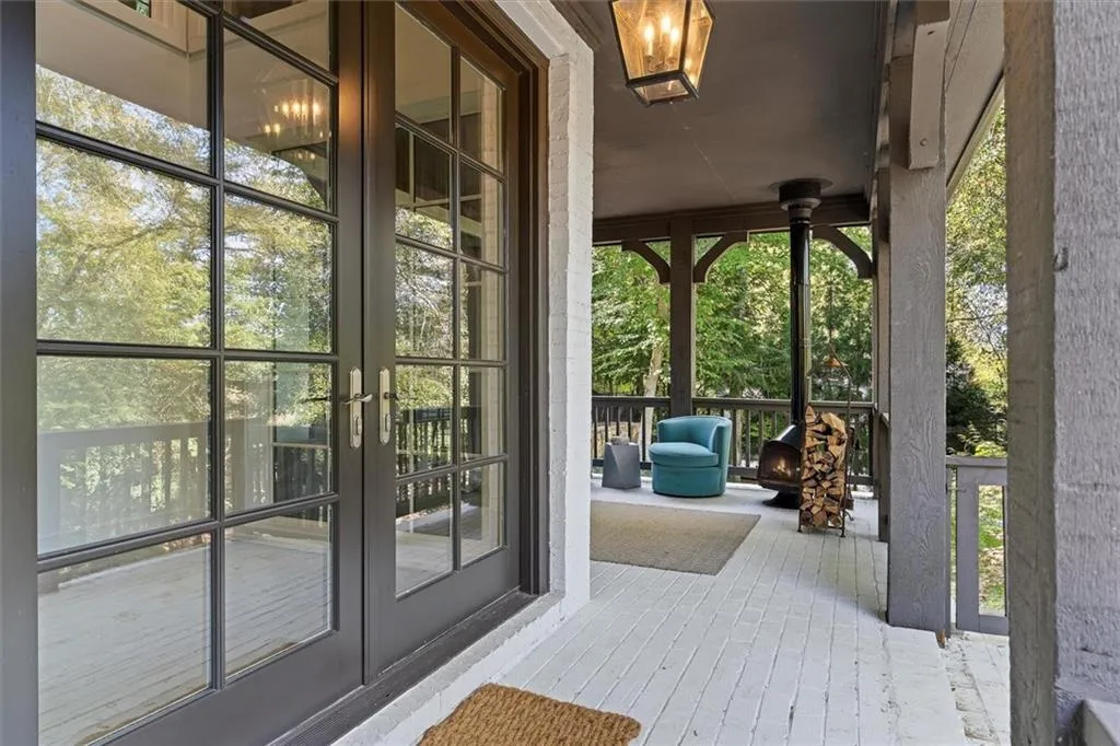 6305 River Chase Circle, Atlanta, Georgia 30328, 4 Bedrooms Bedrooms, ,5 BathroomsBathrooms,Residential,For Sale,6305 River Chase Circle,7625991