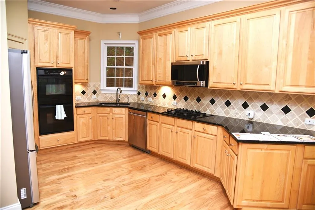 971 Wescott Lane, Atlanta, Georgia 30319, 4 Bedrooms Bedrooms, ,4 BathroomsBathrooms,Residential,Sold,971 Wescott Lane,5717693