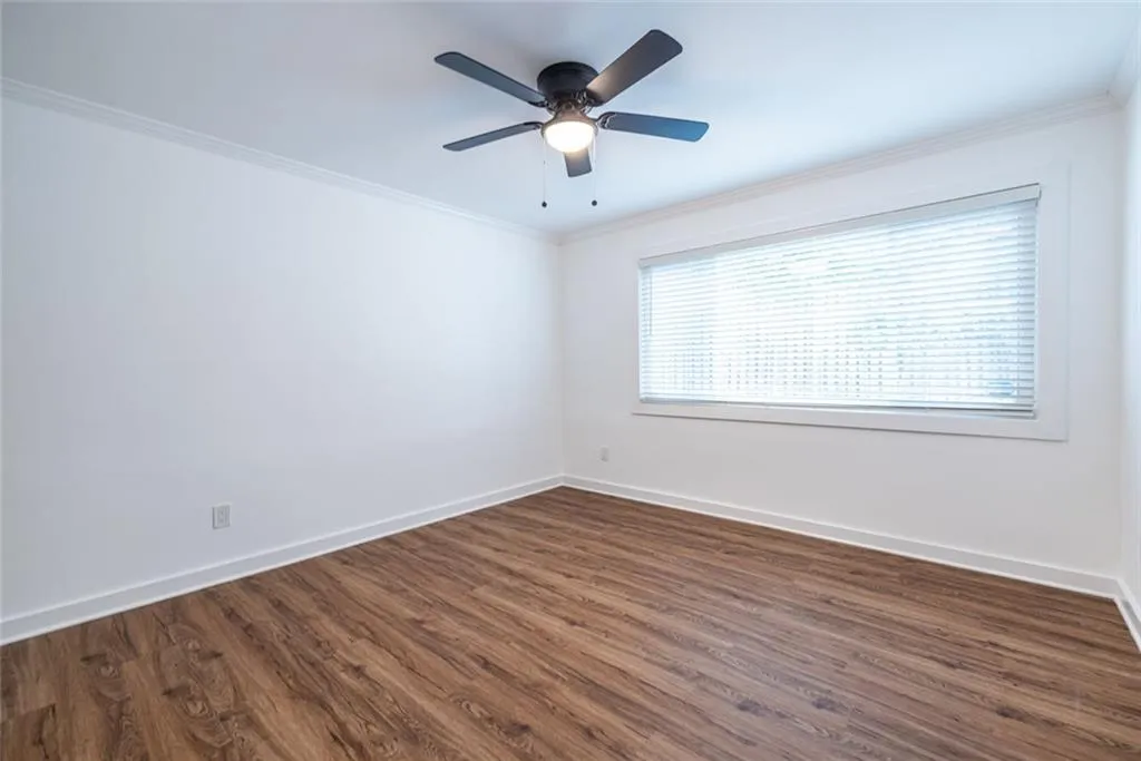 115 Biscayne Drive Nw Unit F10, Atlanta, Georgia 30309, 3 Bedrooms Bedrooms, ,2 BathroomsBathrooms,Residential,For Sale,115 Biscayne Drive Nw Unit F10,7593890