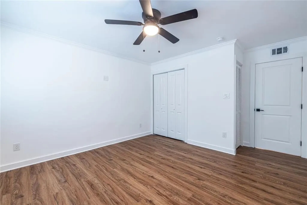 115 Biscayne Drive Nw Unit F10, Atlanta, Georgia 30309, 3 Bedrooms Bedrooms, ,2 BathroomsBathrooms,Residential,For Sale,115 Biscayne Drive Nw Unit F10,7593890