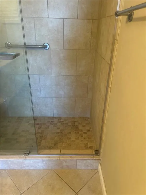 Easy Walk-in shower