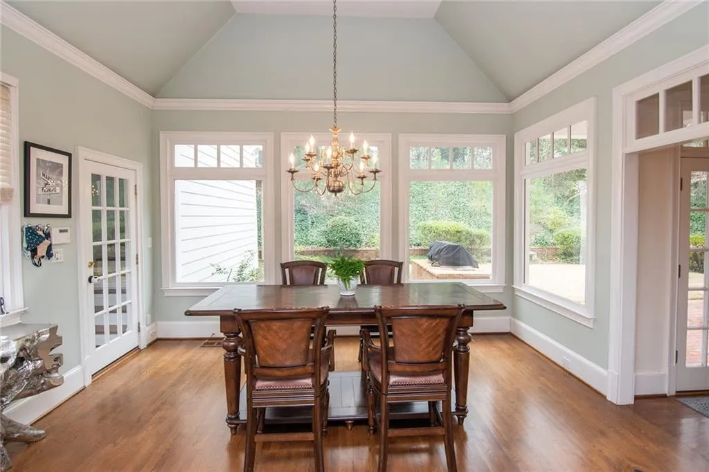 60 Old Vermont Place, Sandy Springs, Georgia 30328, 5 Bedrooms Bedrooms, ,5 BathroomsBathrooms,Residential,Sold,60 Old Vermont Place,6849947