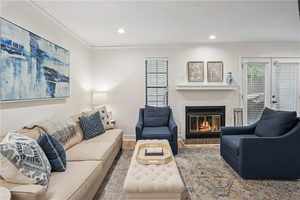 1771 Defoor Avenue Nw Unit D, Atlanta, Georgia 30318, 2 Bedrooms Bedrooms, ,2 BathroomsBathrooms,Residential,For Sale,1771 Defoor Avenue Nw Unit D,7643526