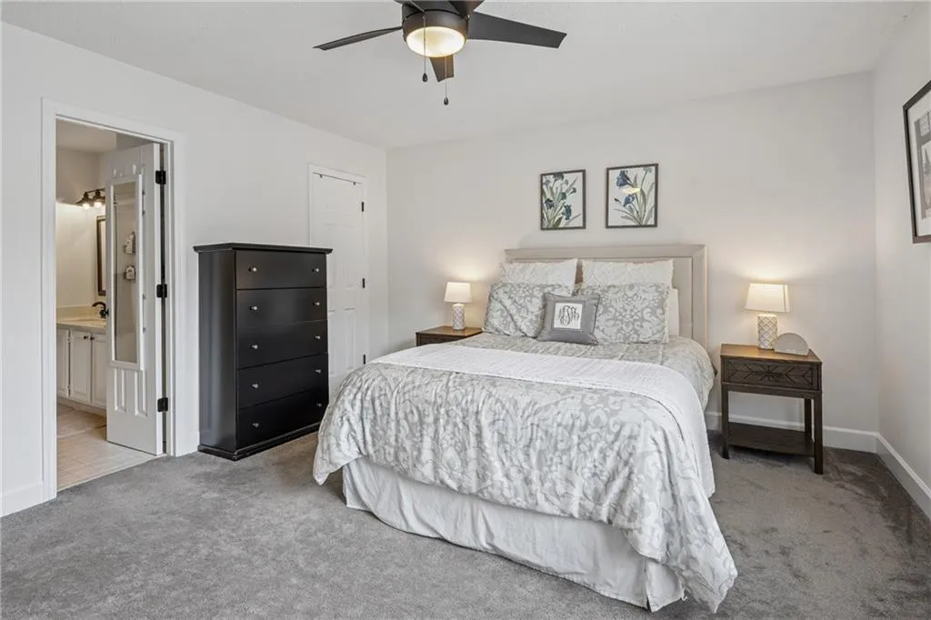 1771 Defoor Avenue Nw Unit D, Atlanta, Georgia 30318, 2 Bedrooms Bedrooms, ,2 BathroomsBathrooms,Residential,For Sale,1771 Defoor Avenue Nw Unit D,7643526