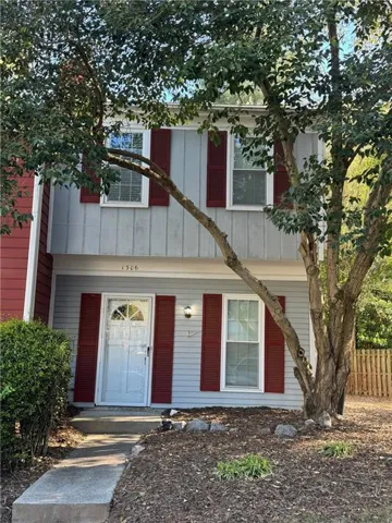 1306 Wedgewood Court, Atlanta, Georgia 30350