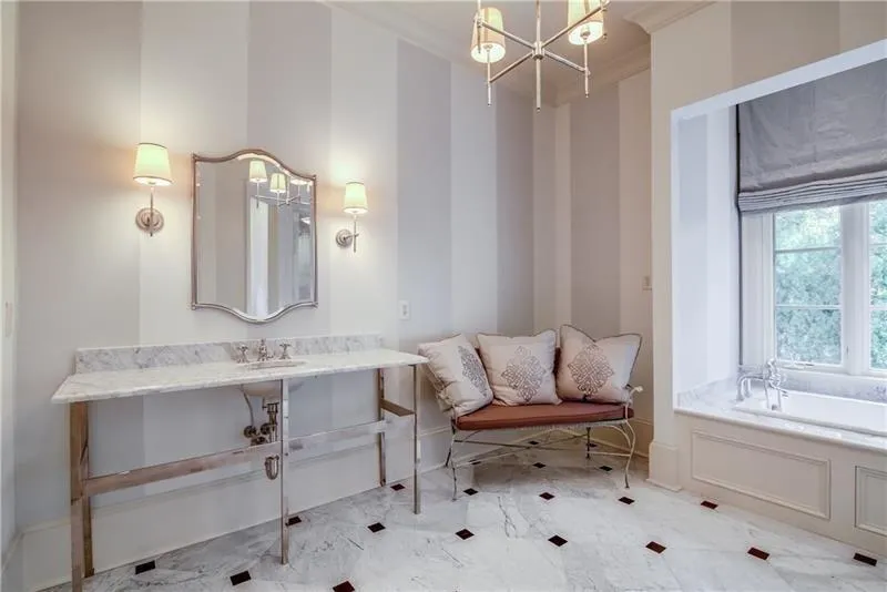 4559 Northside Drive, Atlanta, Georgia 30327, 6 Bedrooms Bedrooms, ,8 BathroomsBathrooms,Residential,Sold,4559 Northside Drive,6543993