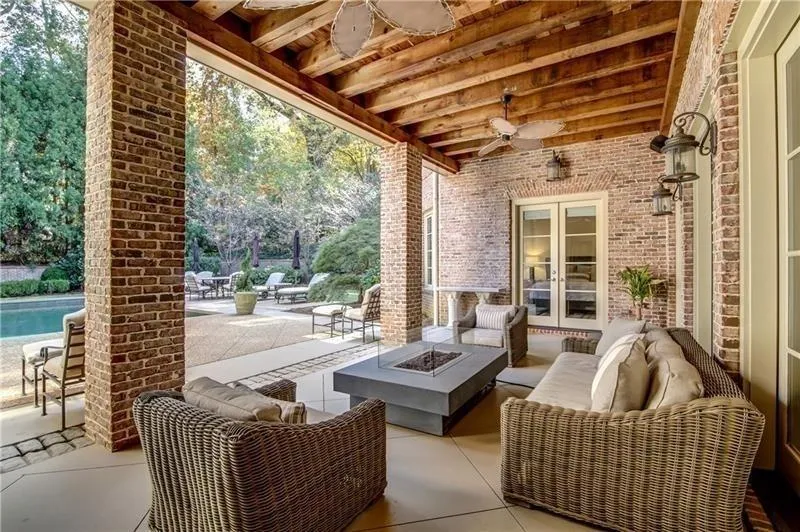 4559 Northside Drive, Atlanta, Georgia 30327, 6 Bedrooms Bedrooms, ,8 BathroomsBathrooms,Residential,Sold,4559 Northside Drive,6543993