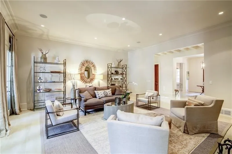 4559 Northside Drive, Atlanta, Georgia 30327, 6 Bedrooms Bedrooms, ,8 BathroomsBathrooms,Residential,Sold,4559 Northside Drive,6543993