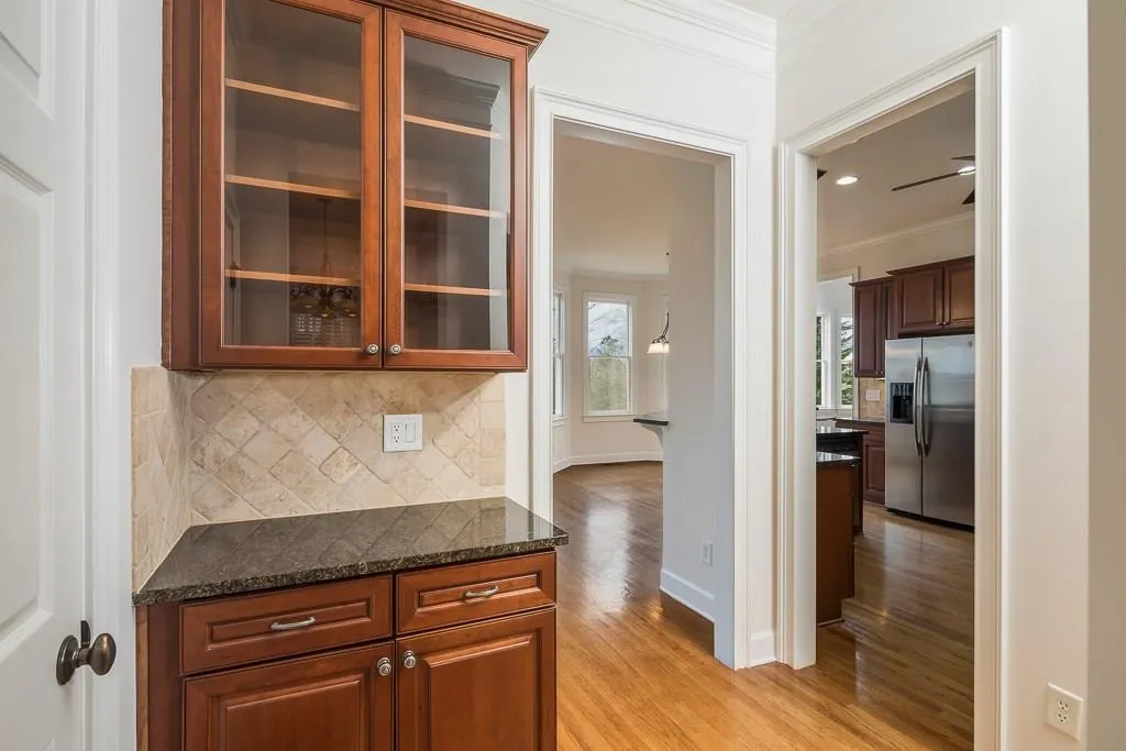 610 Trowbrook Court, Sandy Springs, Georgia 30350, 5 Bedrooms Bedrooms, ,4 BathroomsBathrooms,Residential,Sold,610 Trowbrook Court,5972248