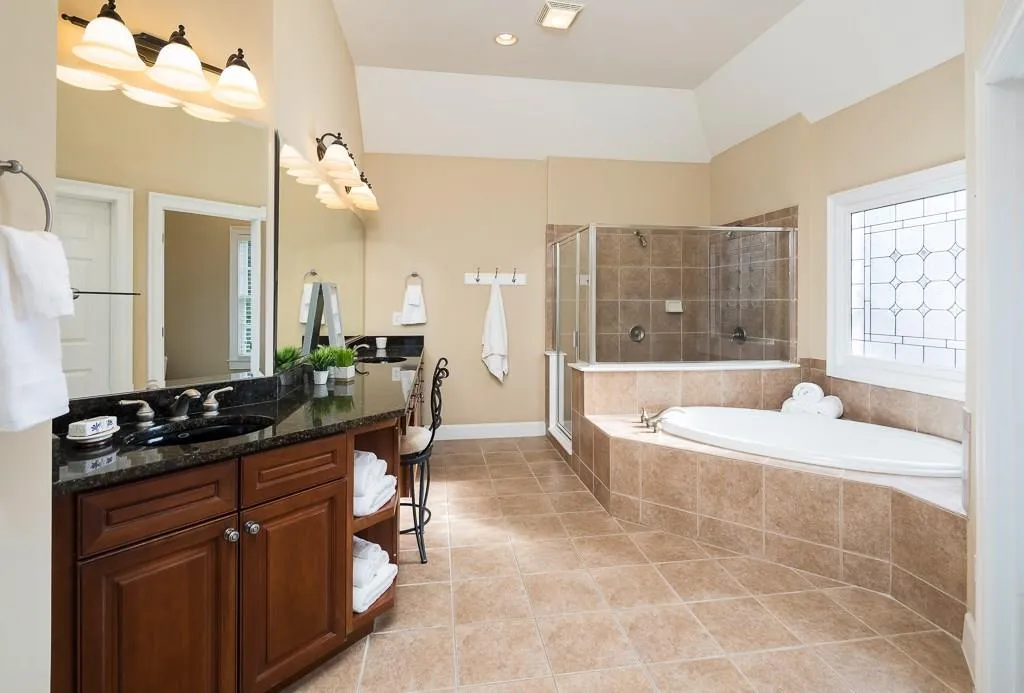 610 Trowbrook Court, Sandy Springs, Georgia 30350, 5 Bedrooms Bedrooms, ,4 BathroomsBathrooms,Residential,Sold,610 Trowbrook Court,5972248