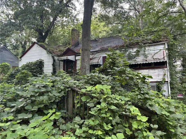 1895 Maywood Place Nw, Atlanta, Georgia 30318