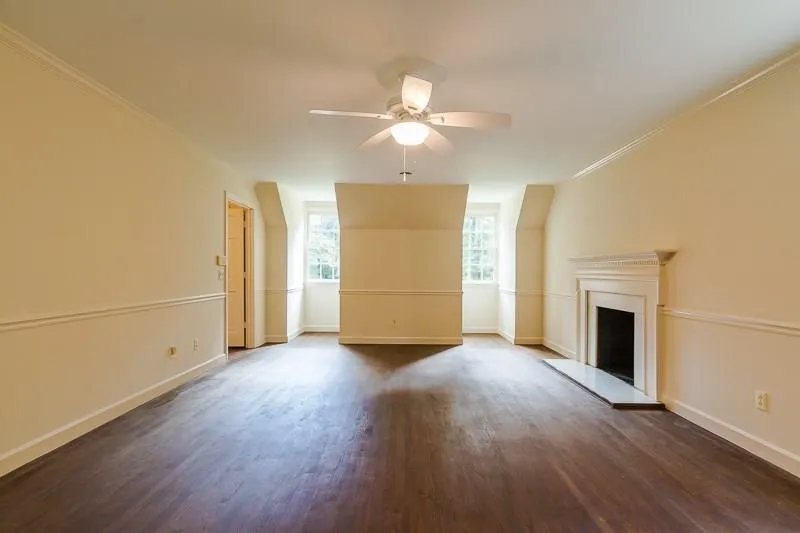 333 Glencastle Drive, Atlanta, Georgia 30327, 4 Bedrooms Bedrooms, ,3 BathroomsBathrooms,Residential,Sold,333 Glencastle Drive,5765512