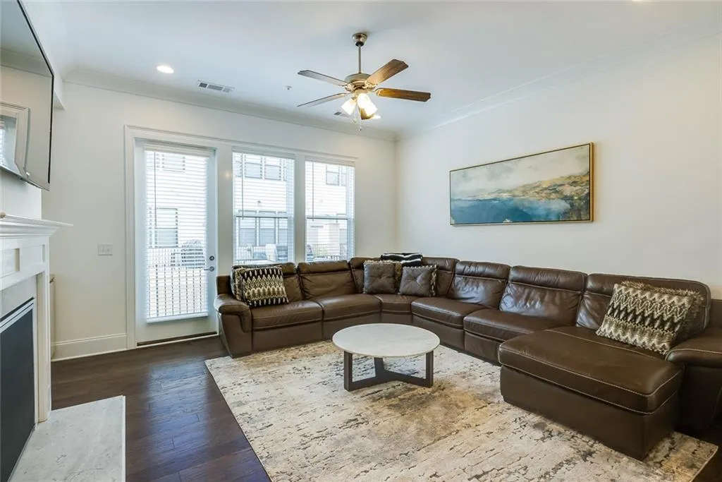 6815 Prelude Drive, Sandy Springs, Georgia 30328, 3 Bedrooms Bedrooms, ,3 BathroomsBathrooms,Residential,Sold,6815 Prelude Drive,7091284