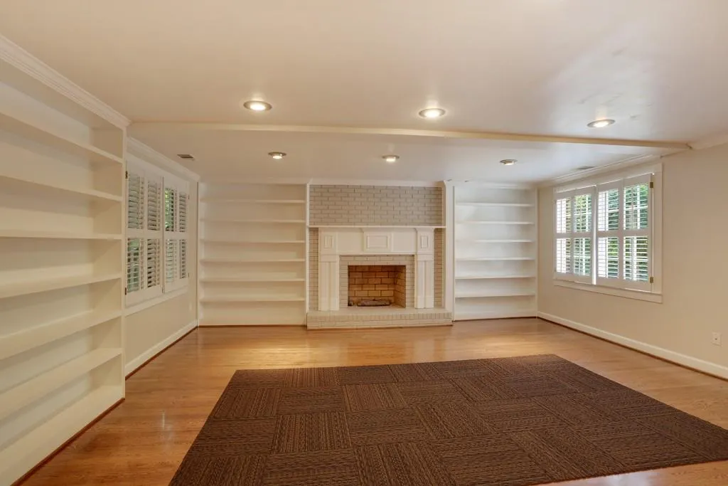 7105 Cherry Bluff Drive, Sandy Springs, Georgia 30350, 5 Bedrooms Bedrooms, ,4 BathroomsBathrooms,Residential,Sold,7105 Cherry Bluff Drive,5647016