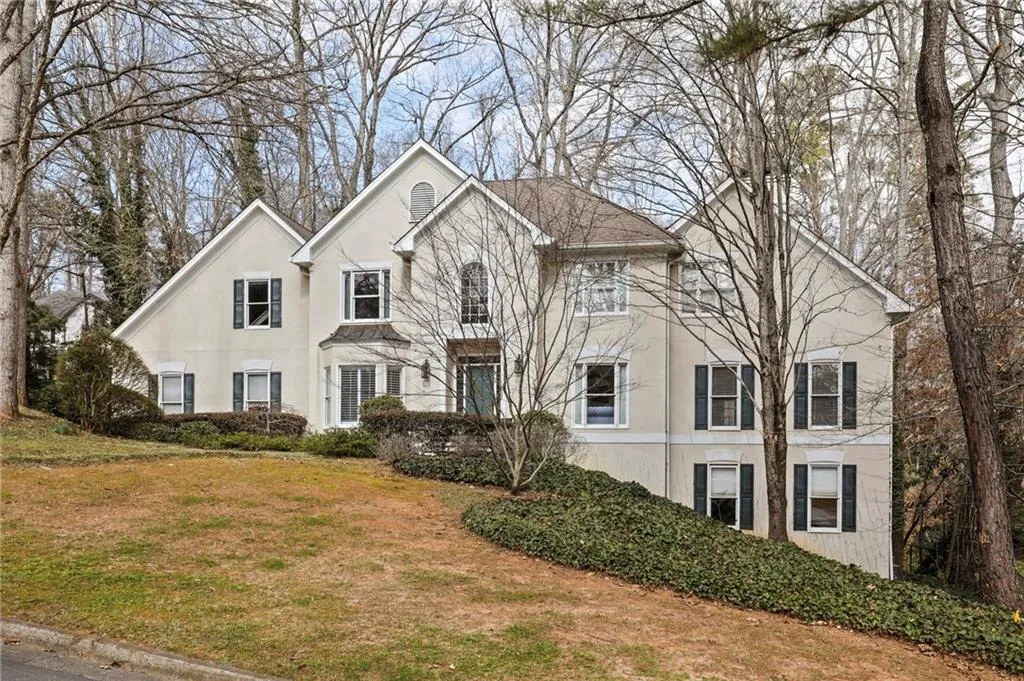 45 Battle Ridge Drive, Atlanta, Georgia 30342, 6 Bedrooms Bedrooms, ,4 BathroomsBathrooms,Residential,Sold,45 Battle Ridge Drive,7004317 45 Battle Ridge Drive, Atlanta, Georgia 30342, 6 Bedrooms Bedrooms, ,4 BathroomsBathrooms,Residential,Sold,45 Battle Ridge Drive,7004317