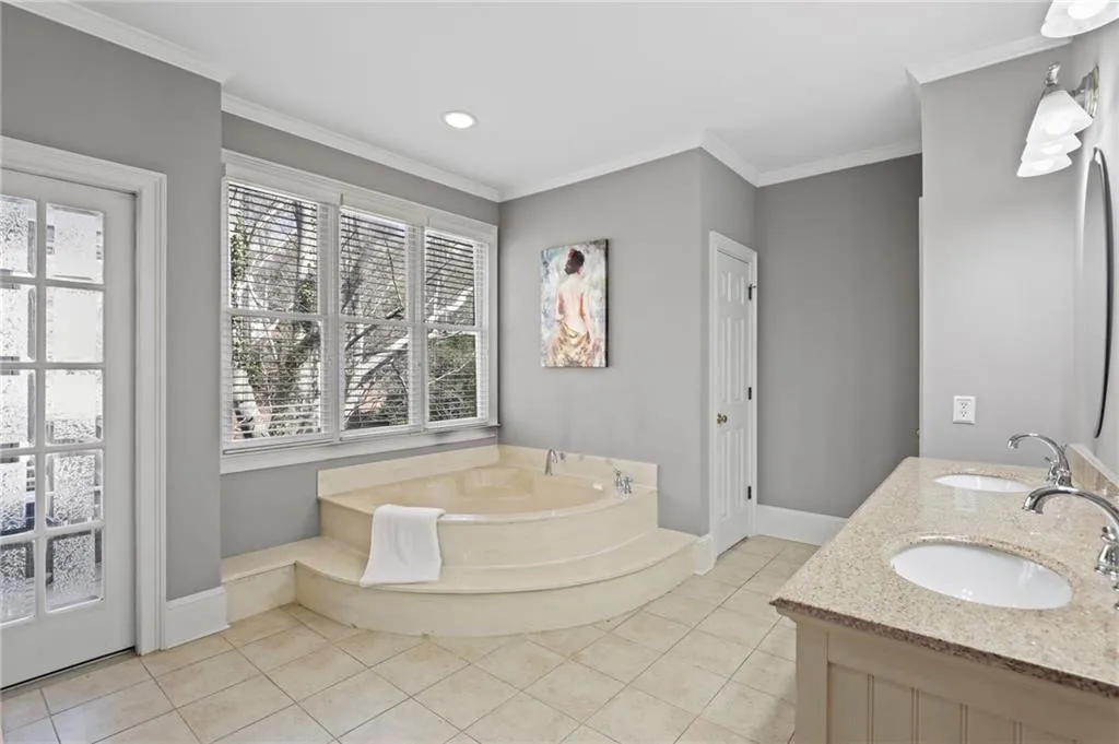 45 Battle Ridge Drive, Atlanta, Georgia 30342, 6 Bedrooms Bedrooms, ,4 BathroomsBathrooms,Residential,Sold,45 Battle Ridge Drive,7004317 45 Battle Ridge Drive, Atlanta, Georgia 30342, 6 Bedrooms Bedrooms, ,4 BathroomsBathrooms,Residential,Sold,45 Battle Ridge Drive,7004317