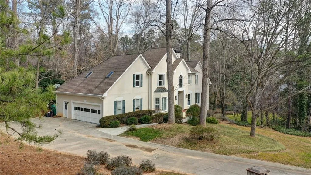 45 Battle Ridge Drive, Atlanta, Georgia 30342, 6 Bedrooms Bedrooms, ,4 BathroomsBathrooms,Residential,Sold,45 Battle Ridge Drive,7004317 45 Battle Ridge Drive, Atlanta, Georgia 30342, 6 Bedrooms Bedrooms, ,4 BathroomsBathrooms,Residential,Sold,45 Battle Ridge Drive,7004317