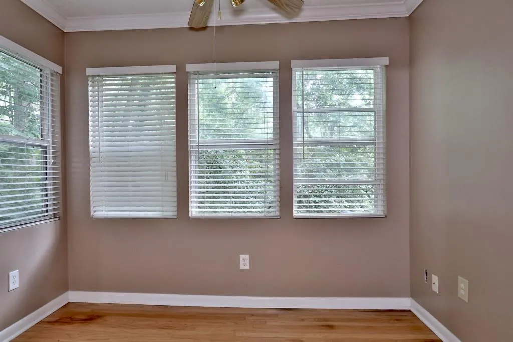 5159 Roswell Road Unit 4, Atlanta, Georgia 30342, 1 Bedroom Bedrooms, ,1 BathroomBathrooms,Residential,Sold,5159 Roswell Road Unit 4,5880439