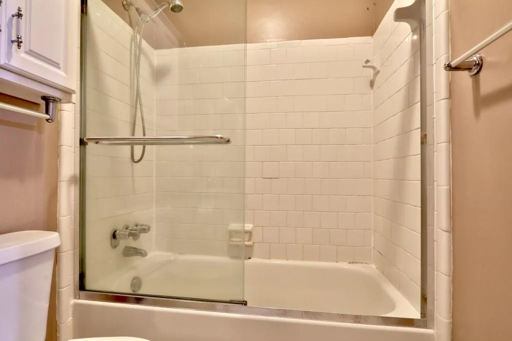 5159 Roswell Road Unit 4, Atlanta, Georgia 30342, 1 Bedroom Bedrooms, ,1 BathroomBathrooms,Residential,Sold,5159 Roswell Road Unit 4,5880439