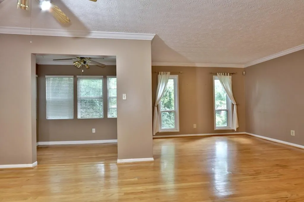 5159 Roswell Road Unit 4, Atlanta, Georgia 30342, 1 Bedroom Bedrooms, ,1 BathroomBathrooms,Residential,Sold,5159 Roswell Road Unit 4,5880439