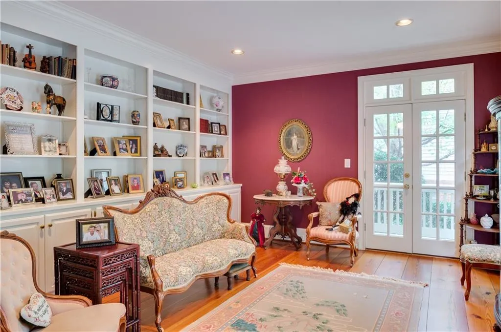 3586 Grove Gate Lane, Atlanta, Georgia 30339, 4 Bedrooms Bedrooms, ,5 BathroomsBathrooms,Residential,Sold,3586 Grove Gate Lane,5755954
