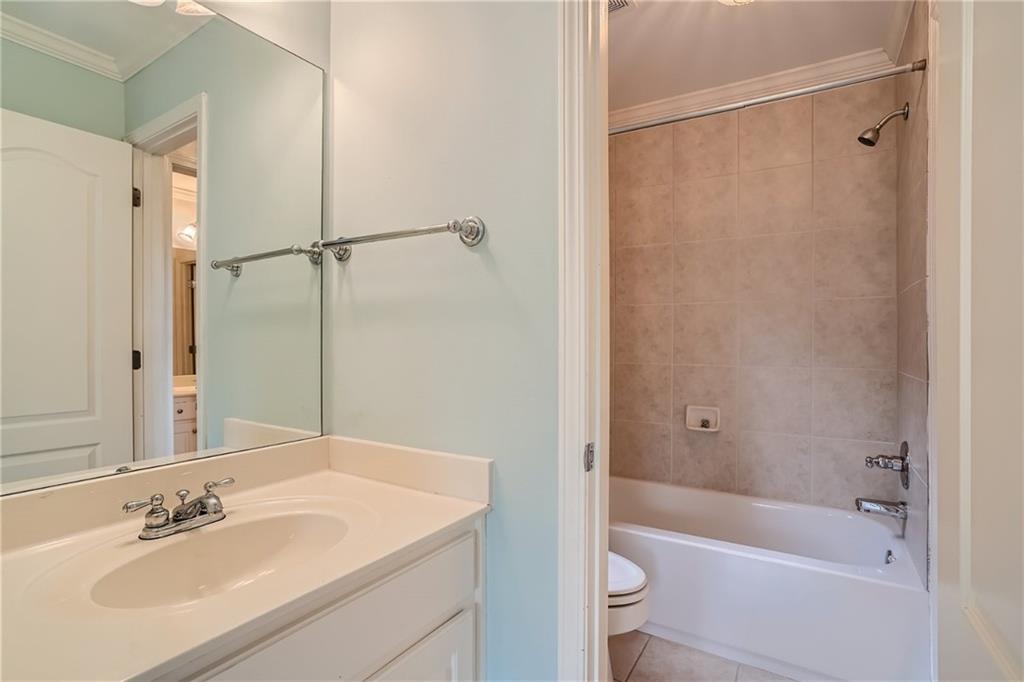 816 Stratford Court, Atlanta, Georgia 30350, 5 Bedrooms Bedrooms, ,5 BathroomsBathrooms,Residential,Sold,816 Stratford Court,7276026