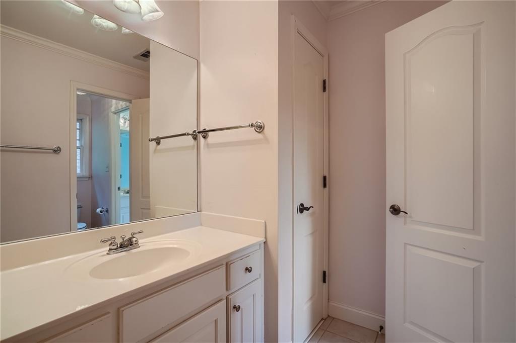 816 Stratford Court, Atlanta, Georgia 30350, 5 Bedrooms Bedrooms, ,5 BathroomsBathrooms,Residential,Sold,816 Stratford Court,7276026